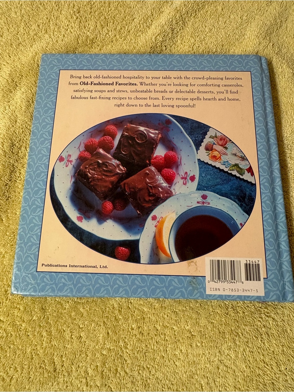 Old-Fashioned Favorites Hardcover Cookbook Comfort Food Recipes - Picture 2 of 7